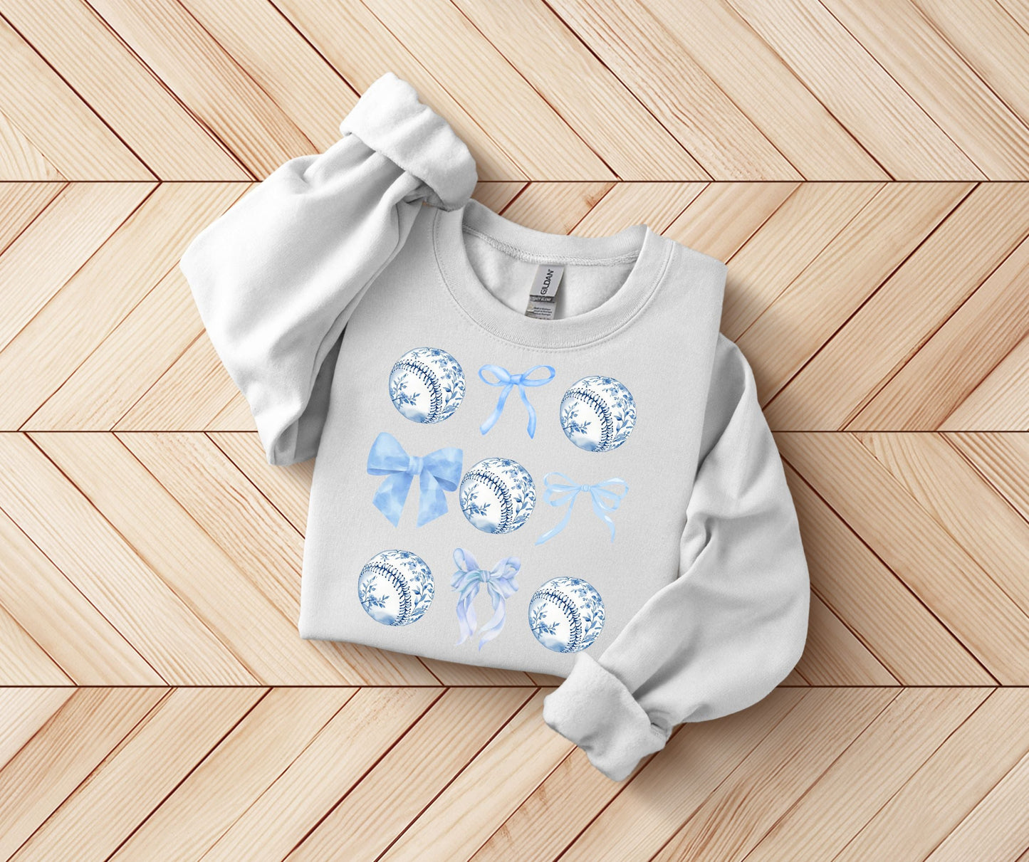 Chinoiserie Baseball SWEATSHIRT.