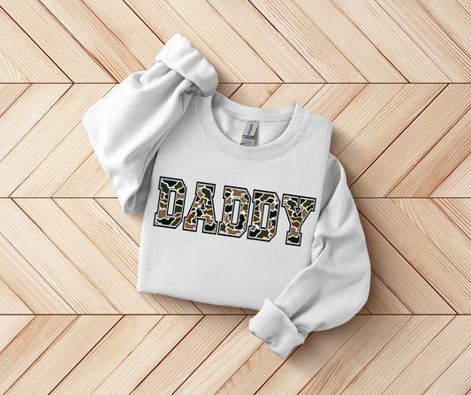 Camo Daddy SWEATSHIRT.