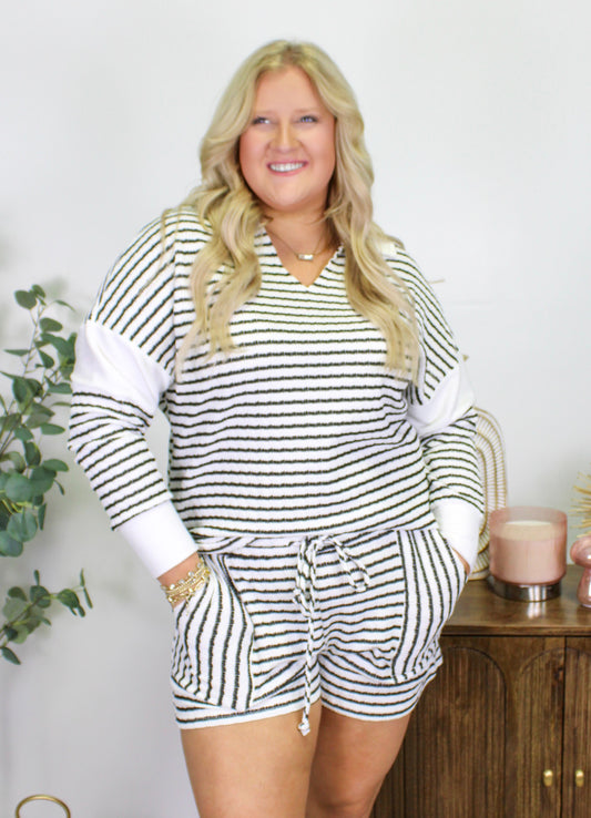 White Striped Plus Size Set LT