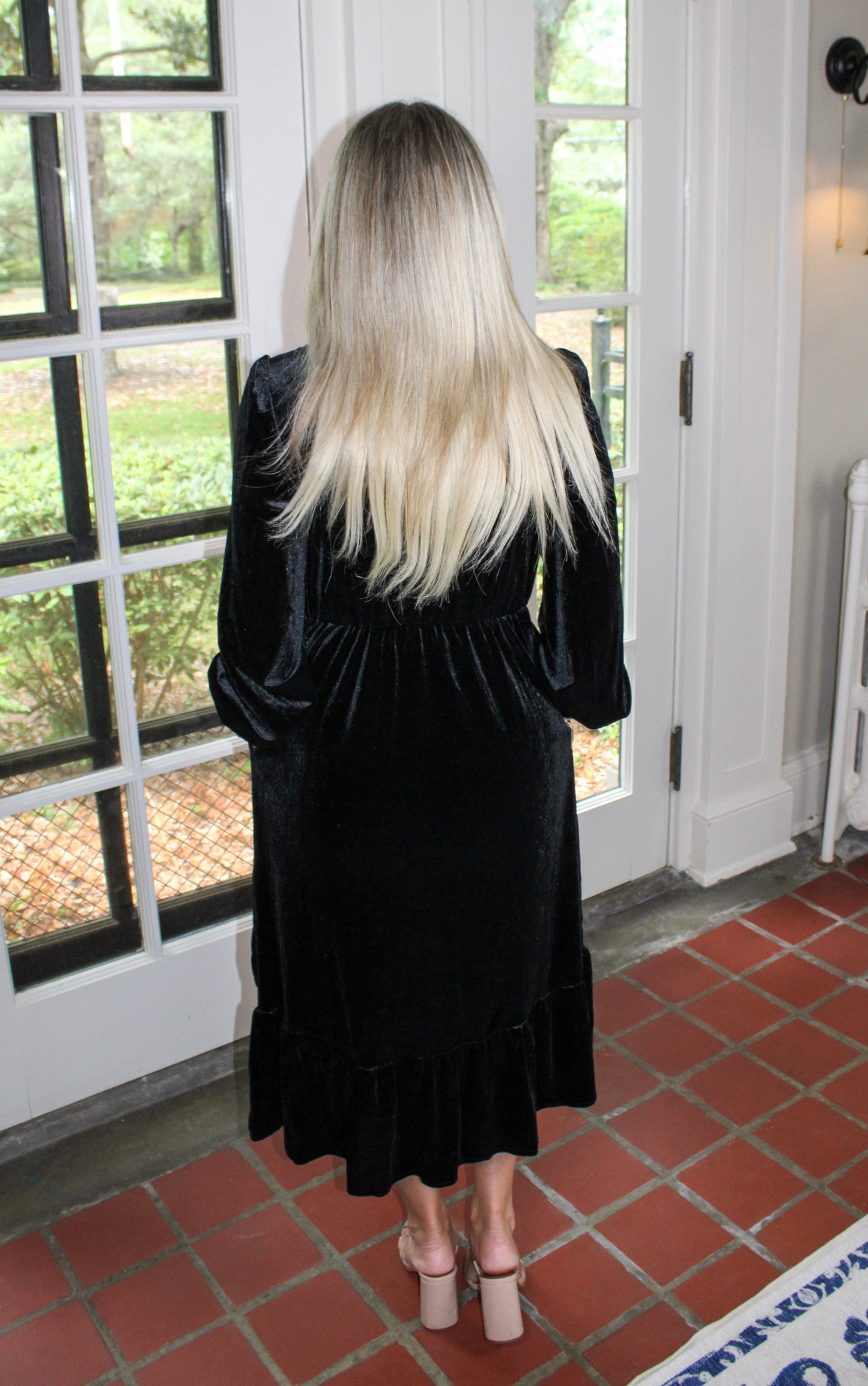 Black Velvet Split Midi LT